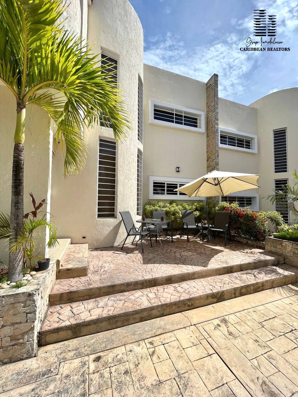 En Venta Town House En El Conjunto Residencial Villa Esmeralda