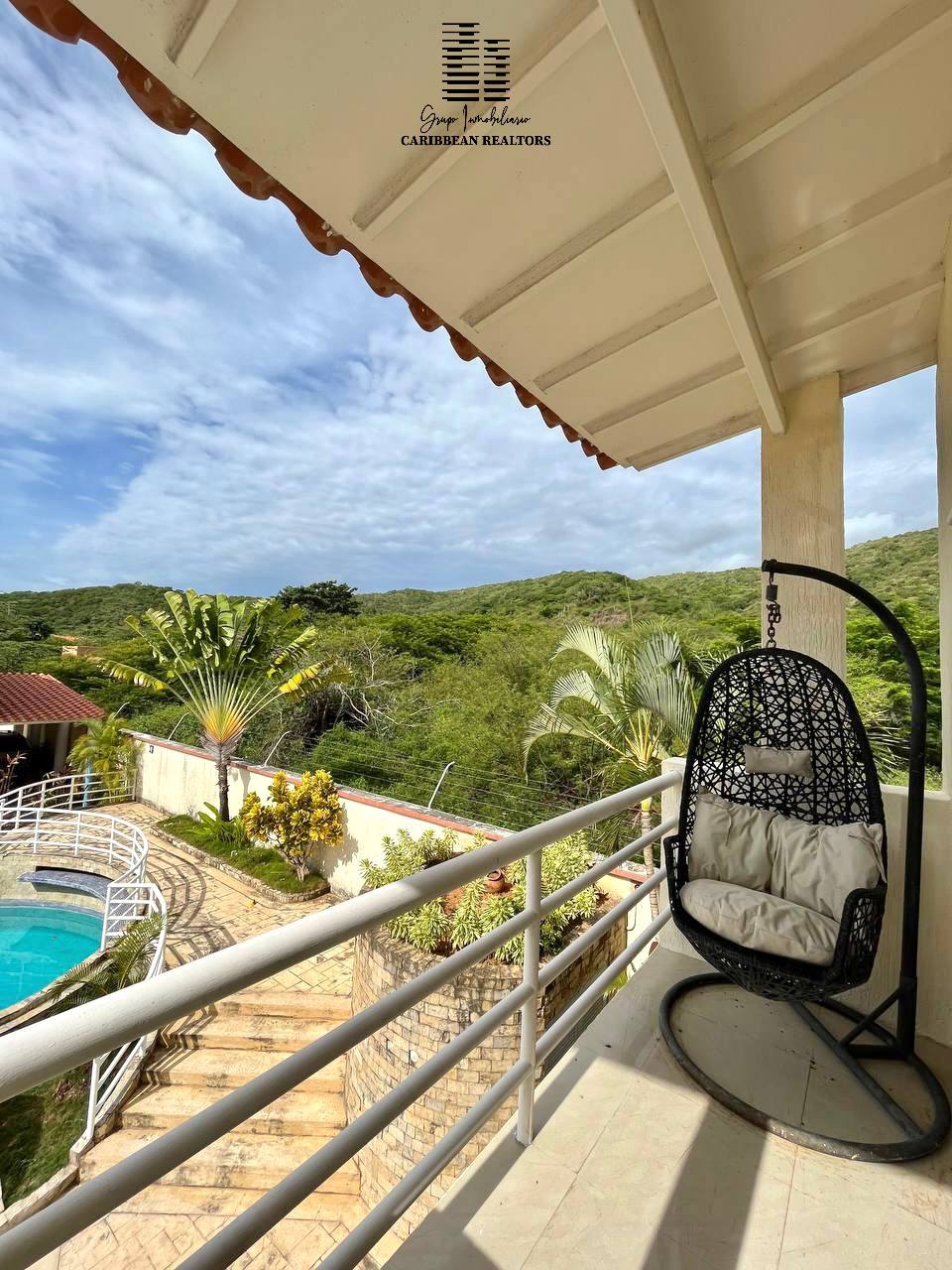 En Venta Town House En El Conjunto Residencial Villa Esmeralda