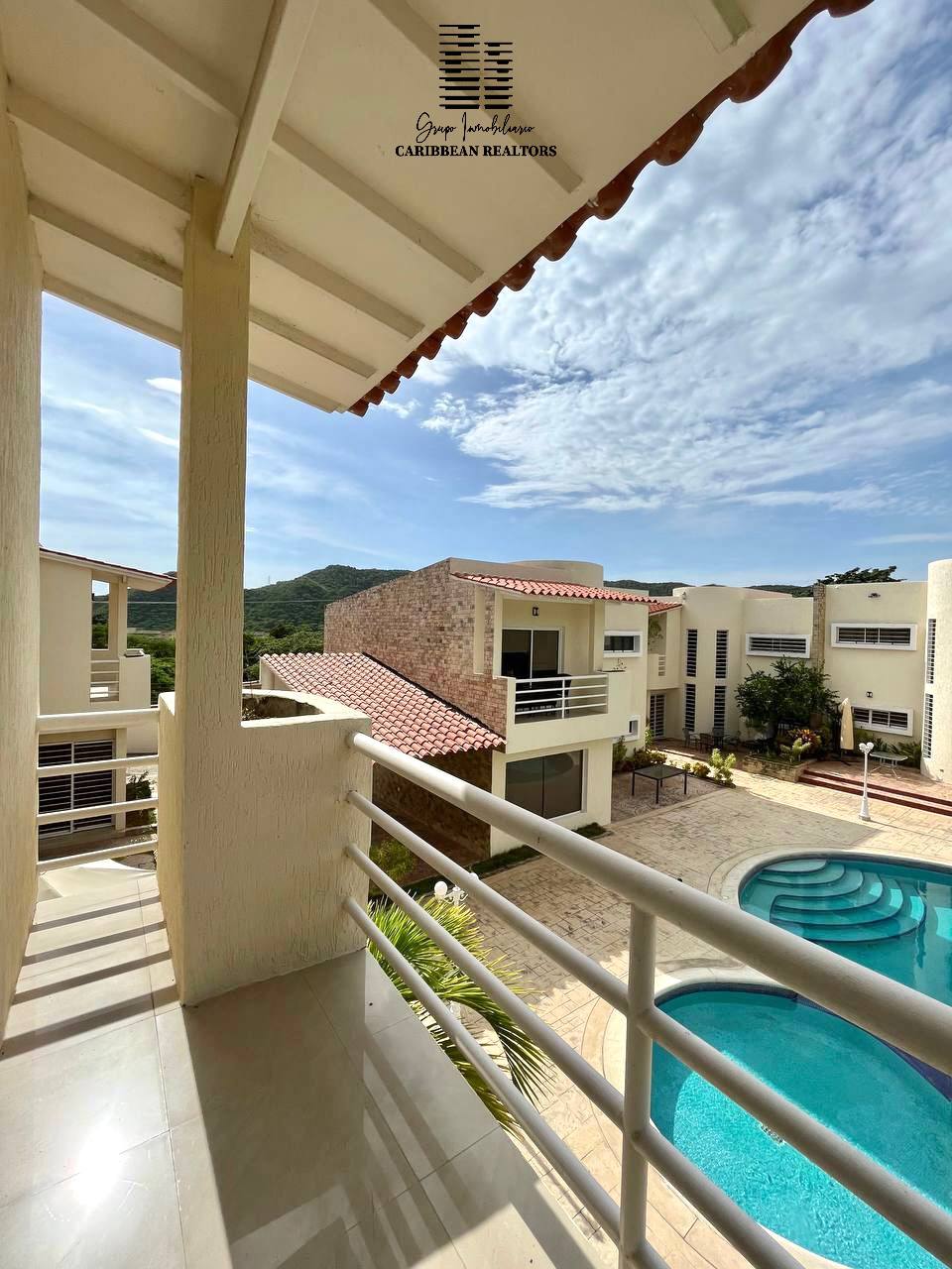 En Venta Town House En El Conjunto Residencial Villa Esmeralda