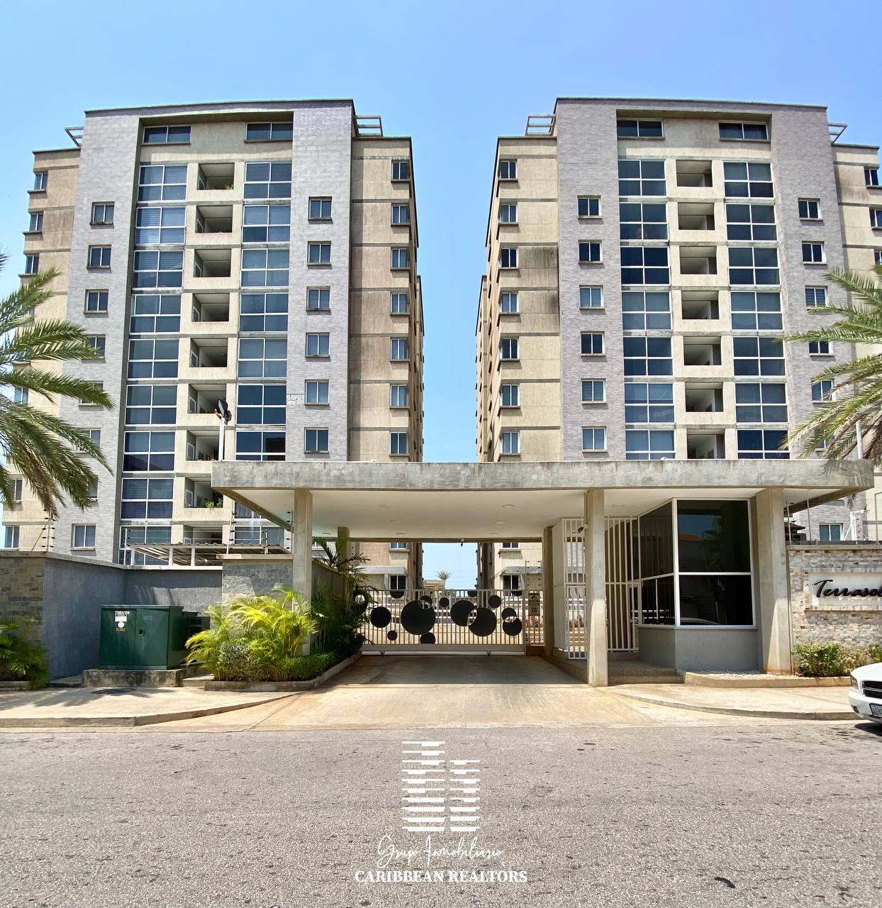 En Venta Bello Apartamento, Ubicado En El Edificio Terrasol Suites