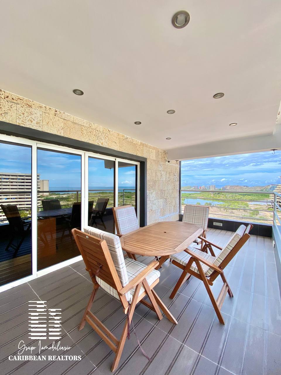 Conjunto Residencial Ocean Blue