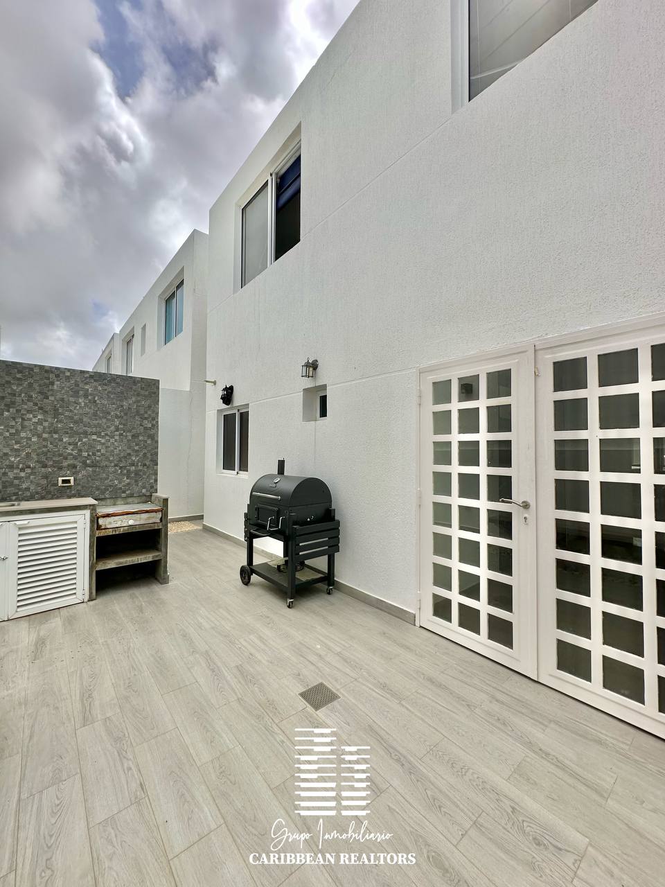 En Venta Hermosa Casa, Ubicado En El Exclusivo Conjunto Residencial Majestic Village