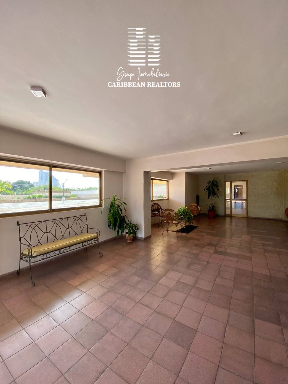 En Venta Apartamento Con Vista Al Mar, Ubicado En El Conjunto Residencial Marina Suites