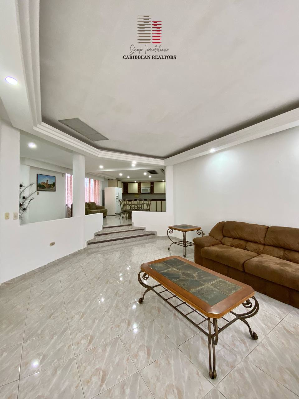 En Venta Acogedora Casa Quinta, Ubicada En La Urb. Costa Azul