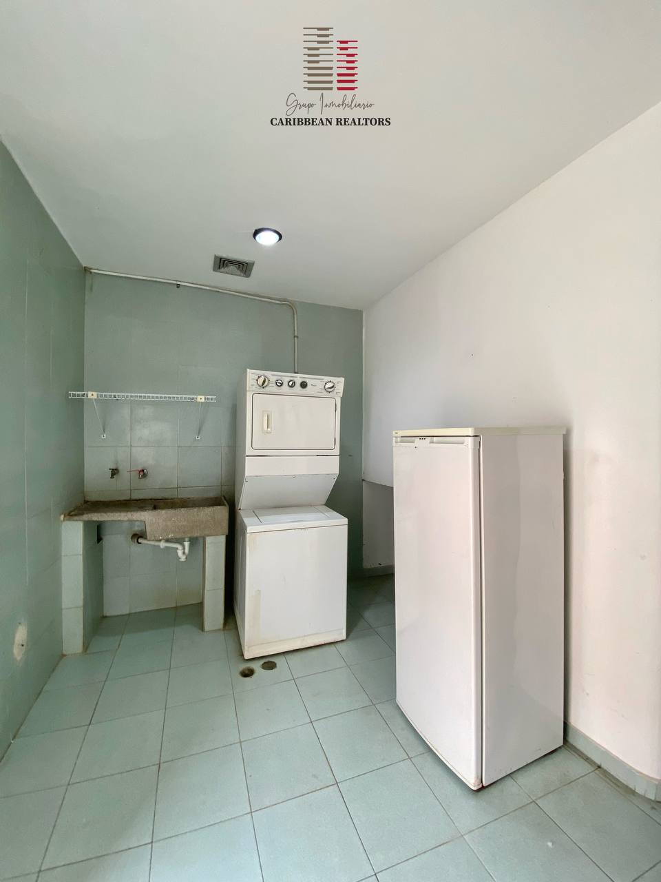 En Venta Acogedora Casa Quinta, Ubicada En La Urb. Costa Azul