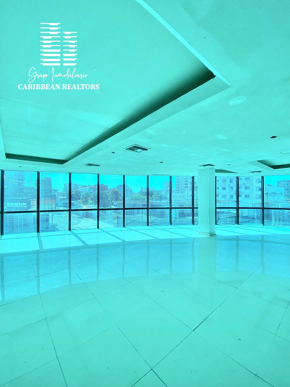 En Venta Hotel Blue Lion Para Remodelar, Ubicado En La Avenida 4 De Mayo