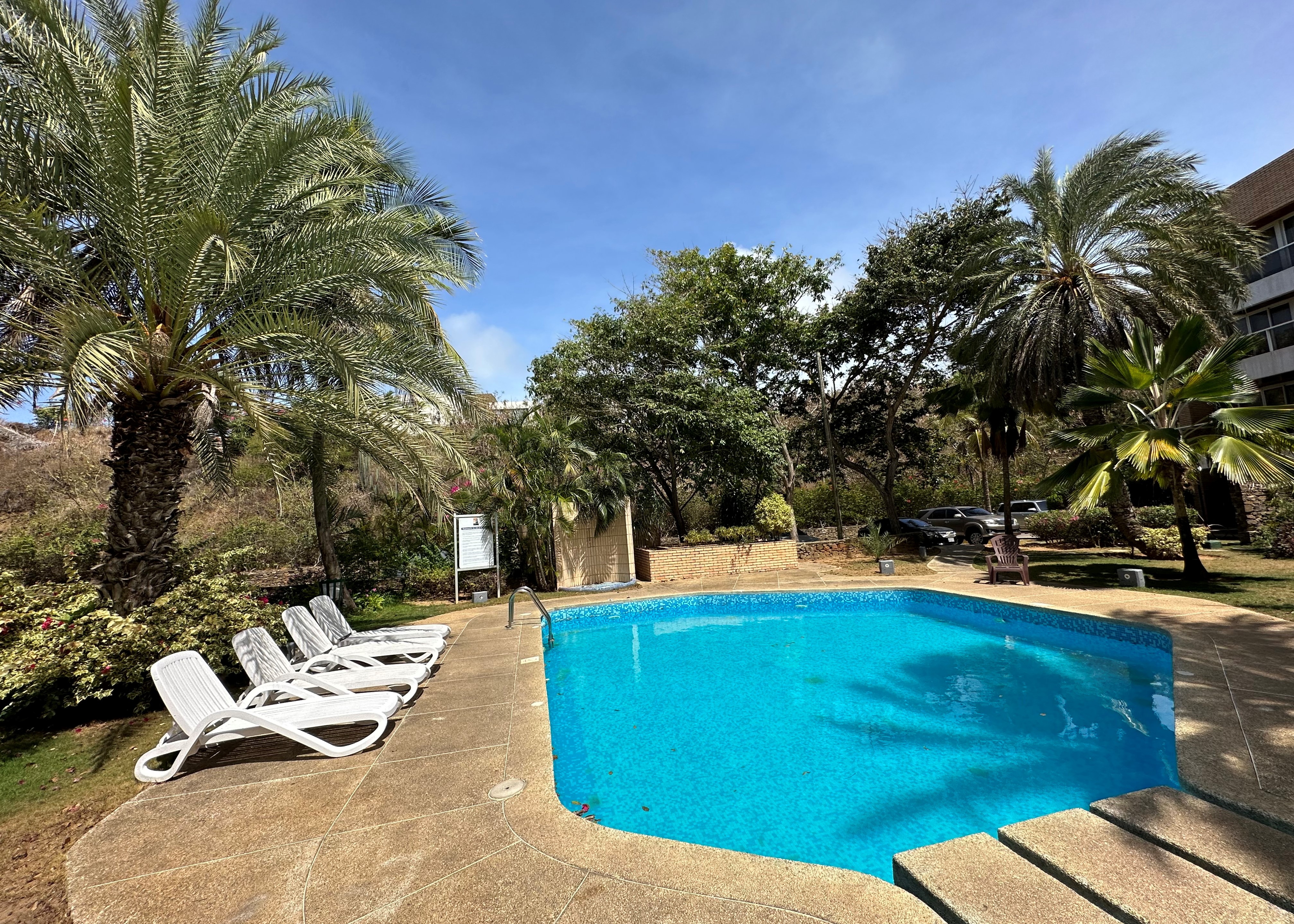 En Venta Moderno Apartamento En El Exclusivo Conjunto Residencial Loma Real