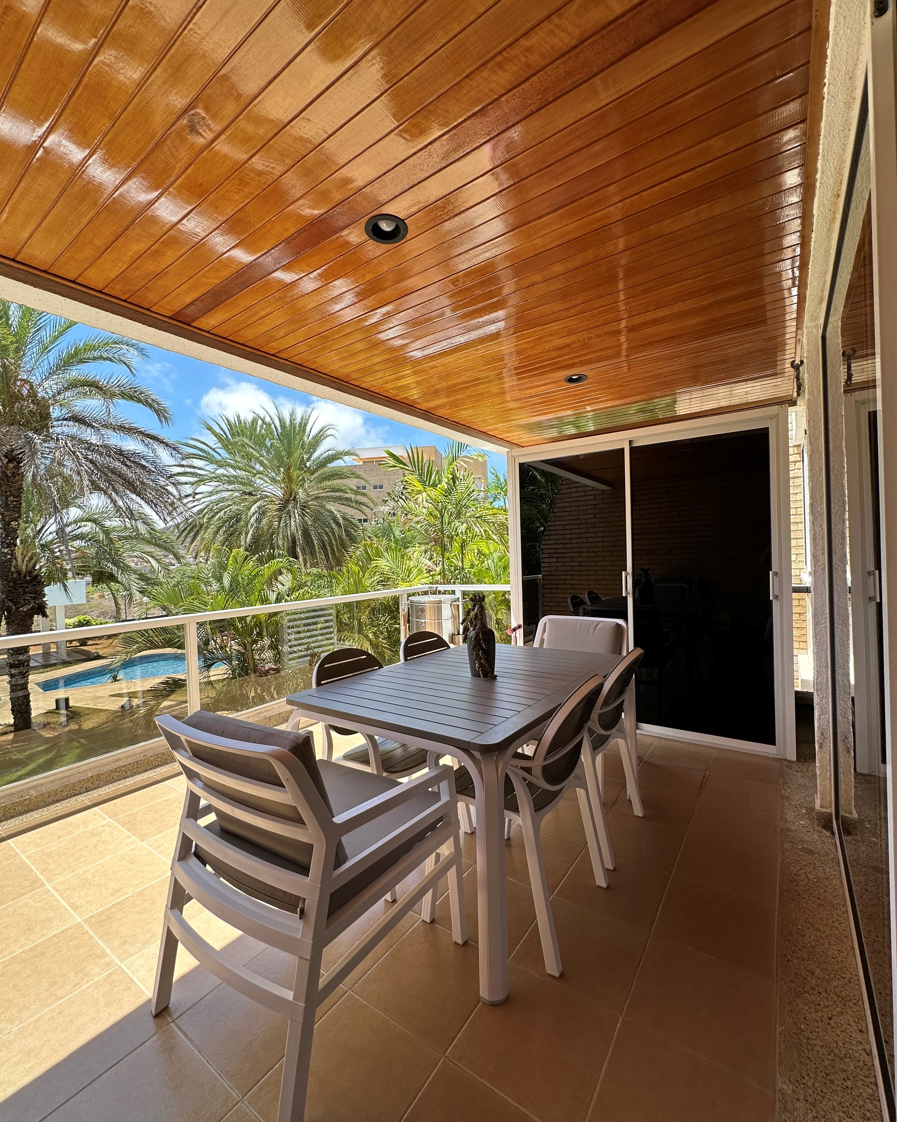 En Venta Moderno Apartamento En El Exclusivo Conjunto Residencial Loma Real