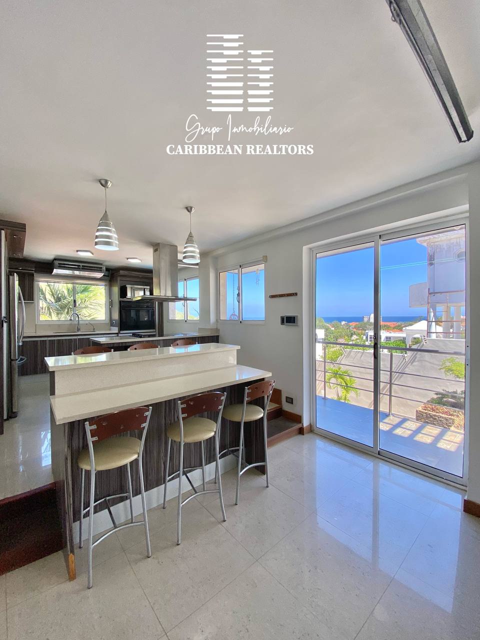 En Venta Casa Quinta, En La Urbanizacion Paraíso 1