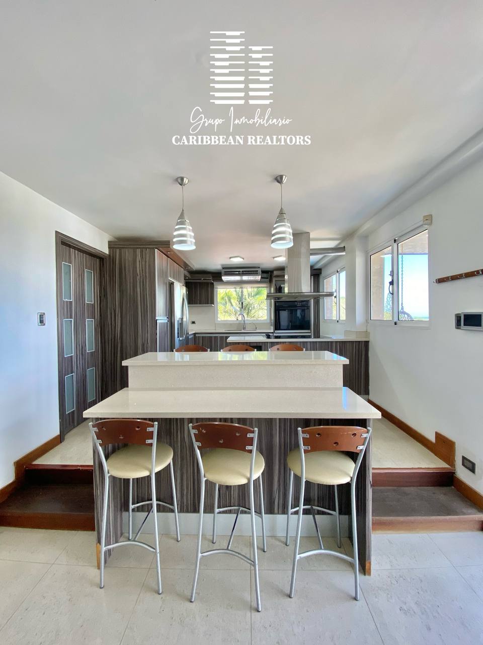 En Venta Casa Quinta, En La Urbanizacion Paraíso 1