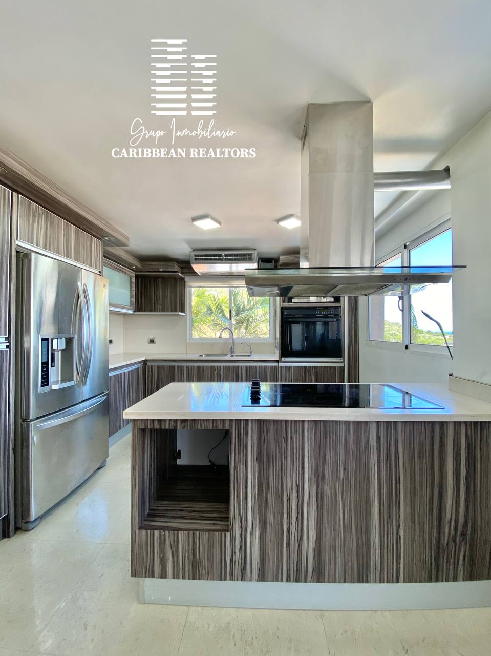 En Venta Casa Quinta, En La Urbanizacion Paraíso 1