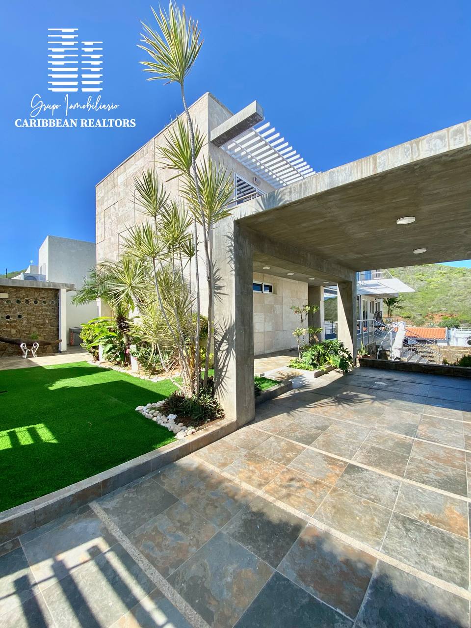 En Venta Casa Quinta, En La Urbanizacion Paraíso 1