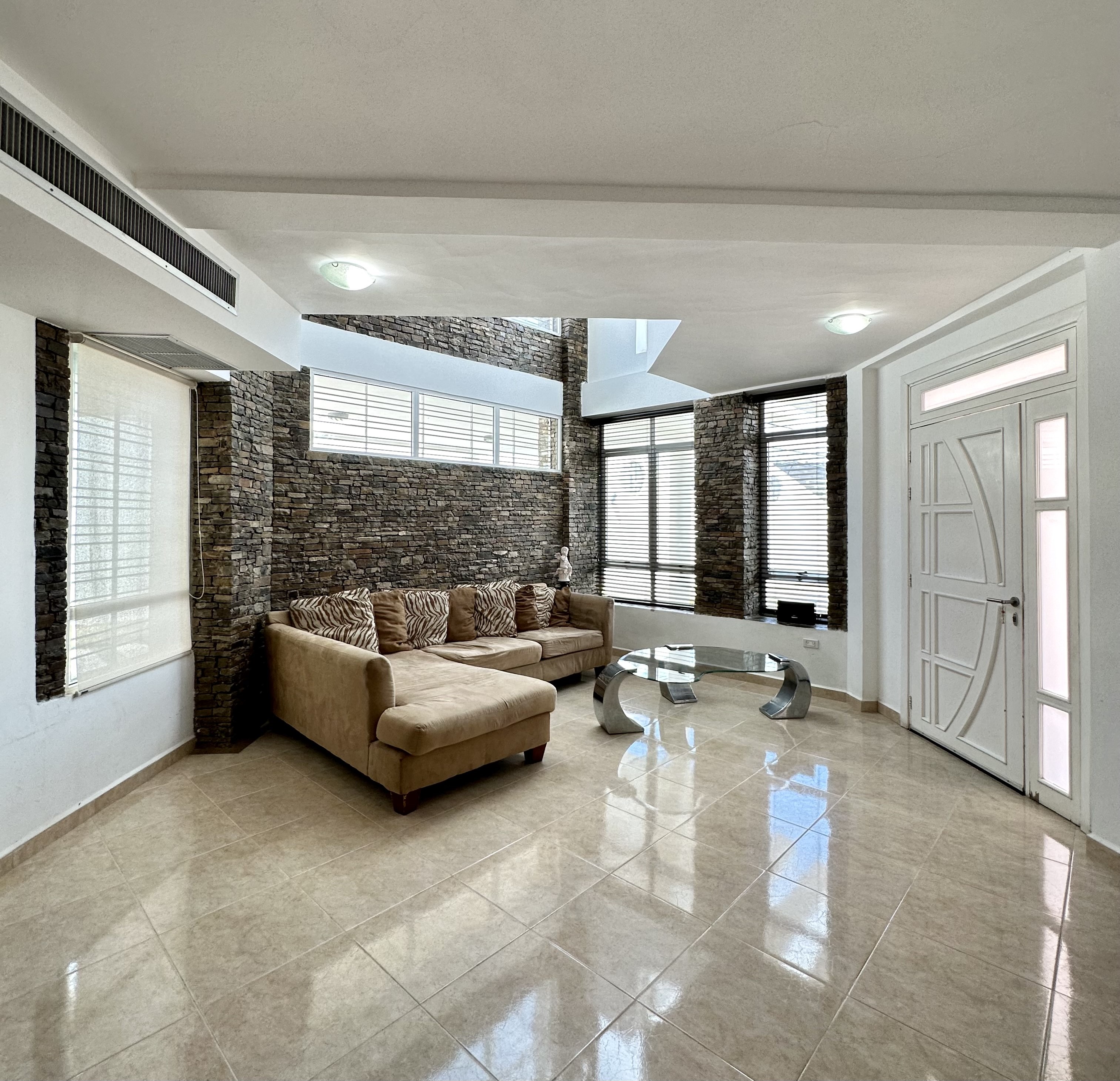 Casa En Venta En El Conjunto Residencial Majestic Village