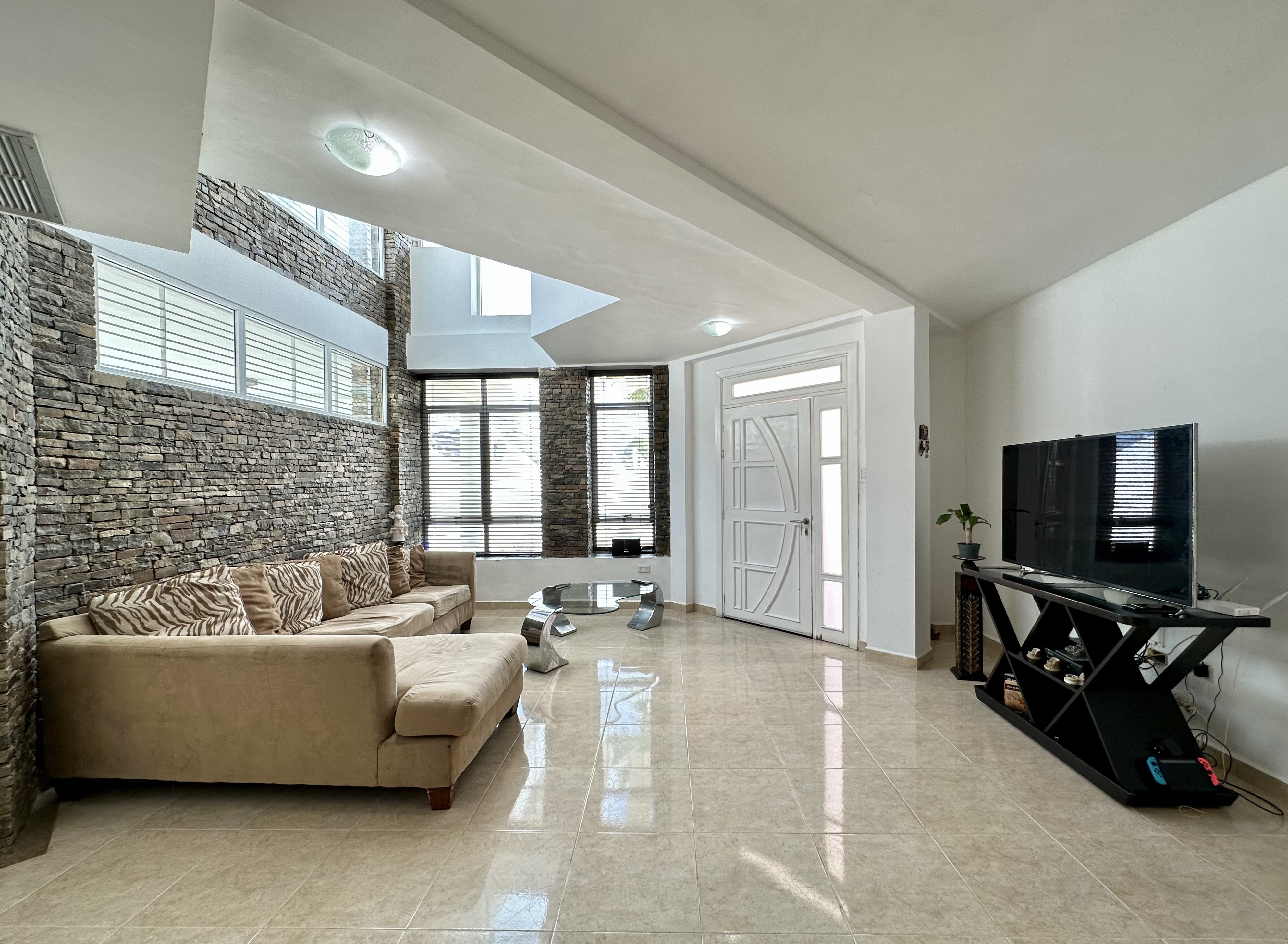 Casa En Venta En El Conjunto Residencial Majestic Village