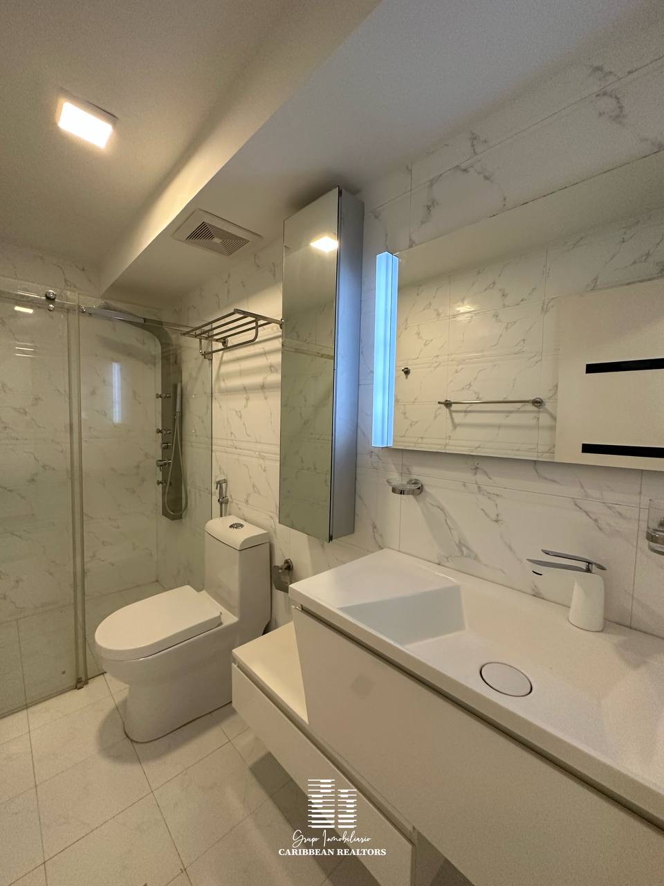 En Venta Moderno Apartamento En Conjunto Resid. Las Olas.