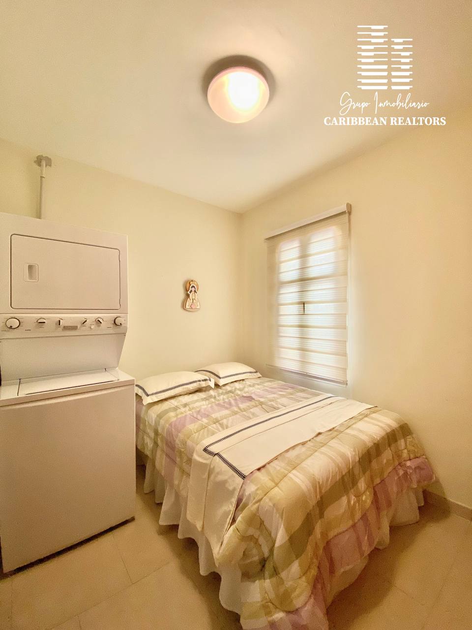 En Venta Hermoso Town House, Ubicado En El Conjunto Residencial Royal Crown