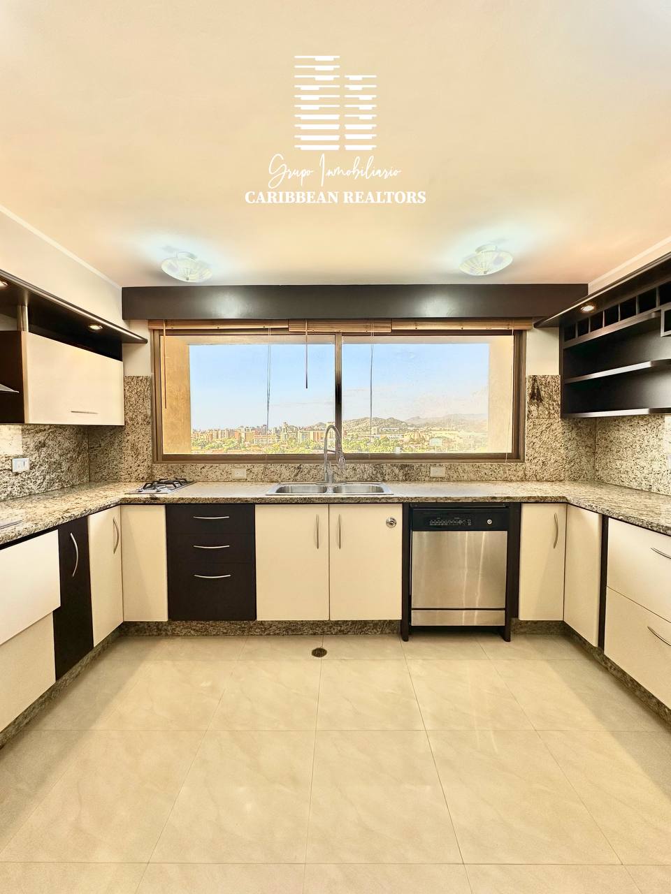 En Venta Pent House, Ubicado En El Conjunto Residencial Los Geranios