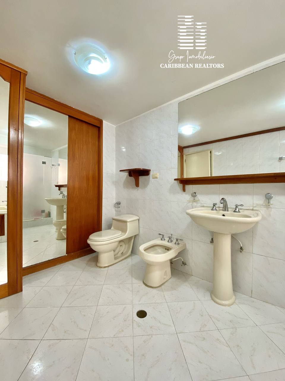 En Venta Bonita Y Espaciosa Casa, En El Conjunto Residencial Vista Caribe