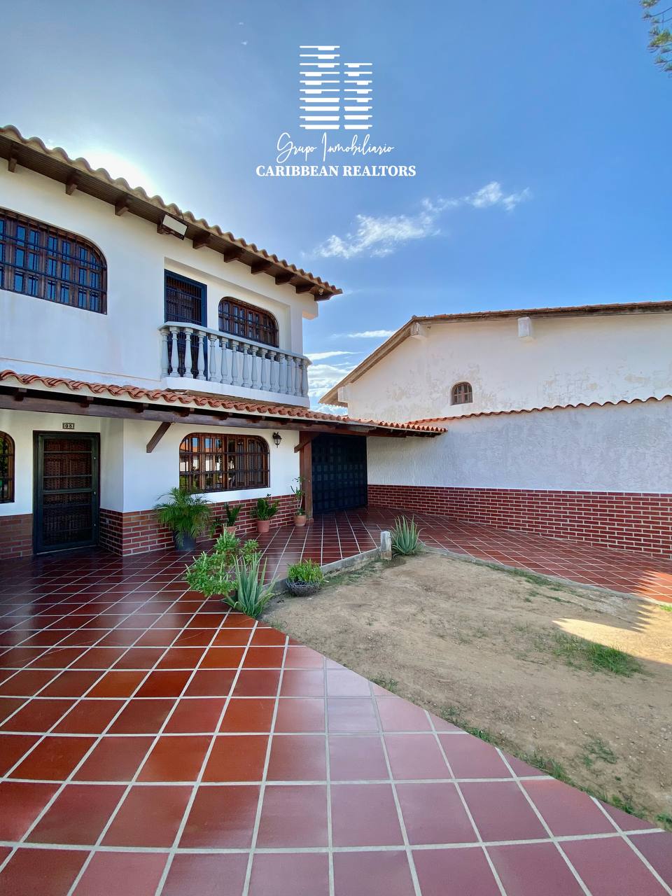 En Venta Bonita Y Espaciosa Casa, En El Conjunto Residencial Vista Caribe