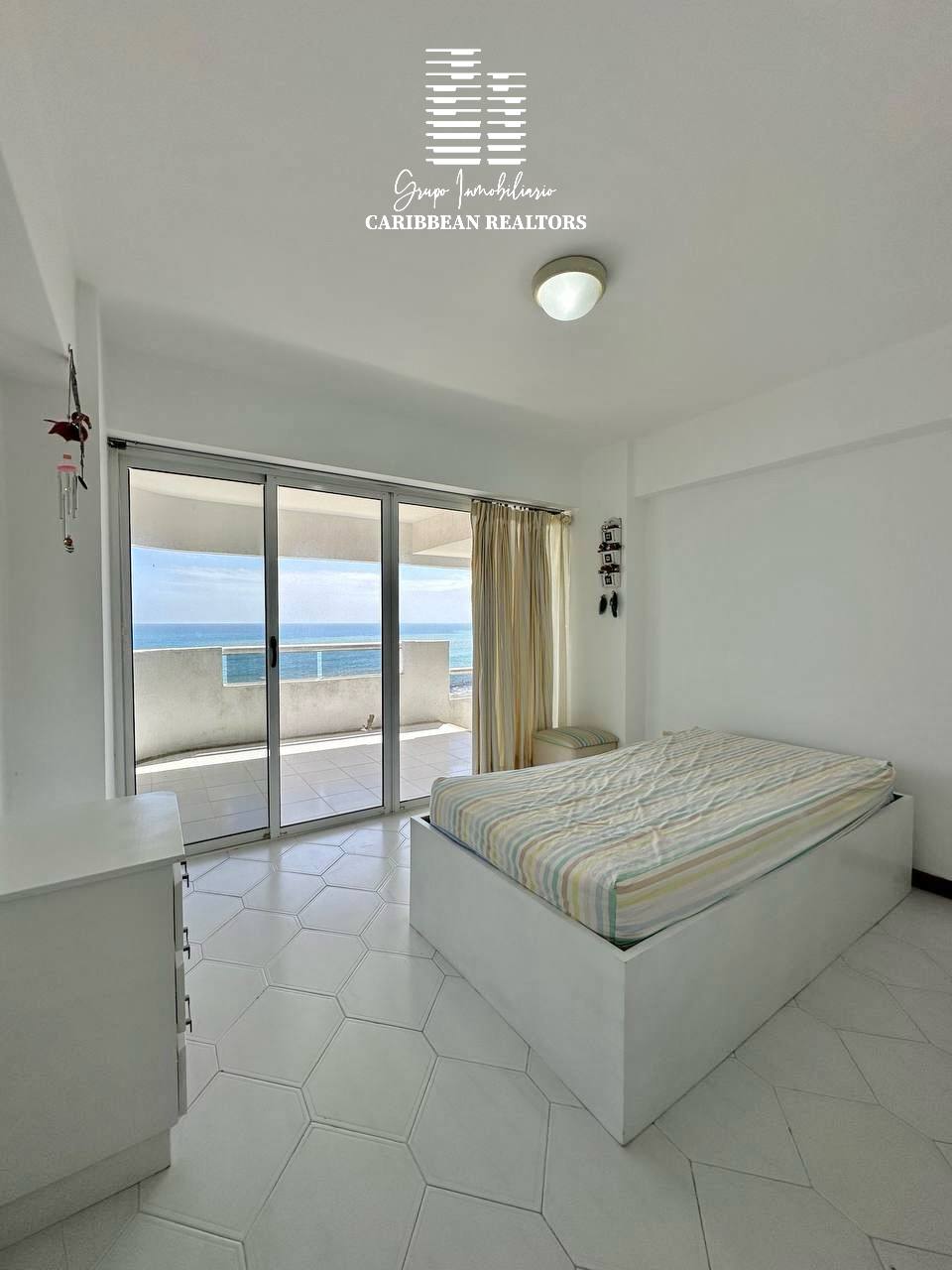 Apartamento Con Hermosa Vista Al Mar, Ubicado En El Conjunto Residencial Playa Moreno