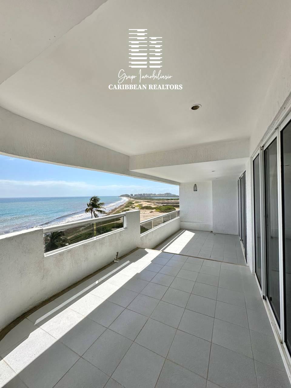 Apartamento Con Hermosa Vista Al Mar, Ubicado En El Conjunto Residencial Playa Moreno