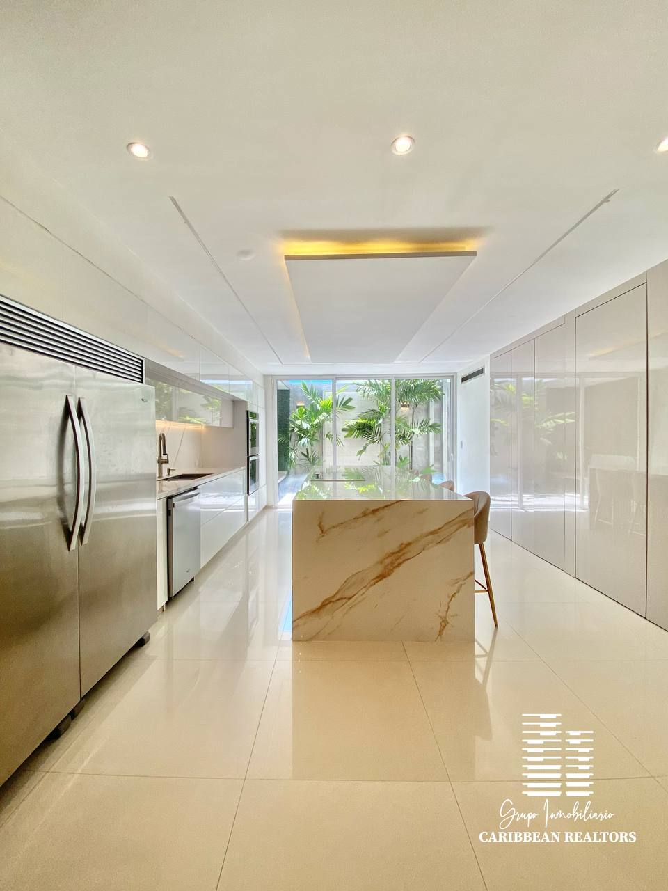 EN VENTA ELEGANTE CASA EN EL CONJ RESD MAJESTIC VILLAGE. LOS ROBLES