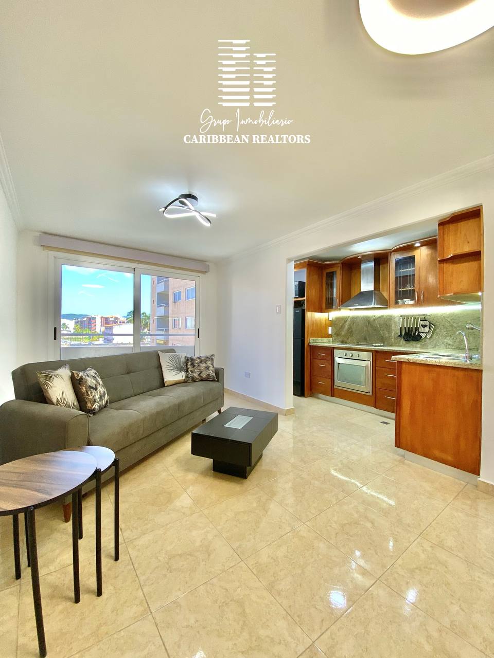 EN ALQUILER COMODO APARTAMENTO EN EL CONJ RESD ARCHIPIELAGO GARDEN. PLAYA EL ANGEL