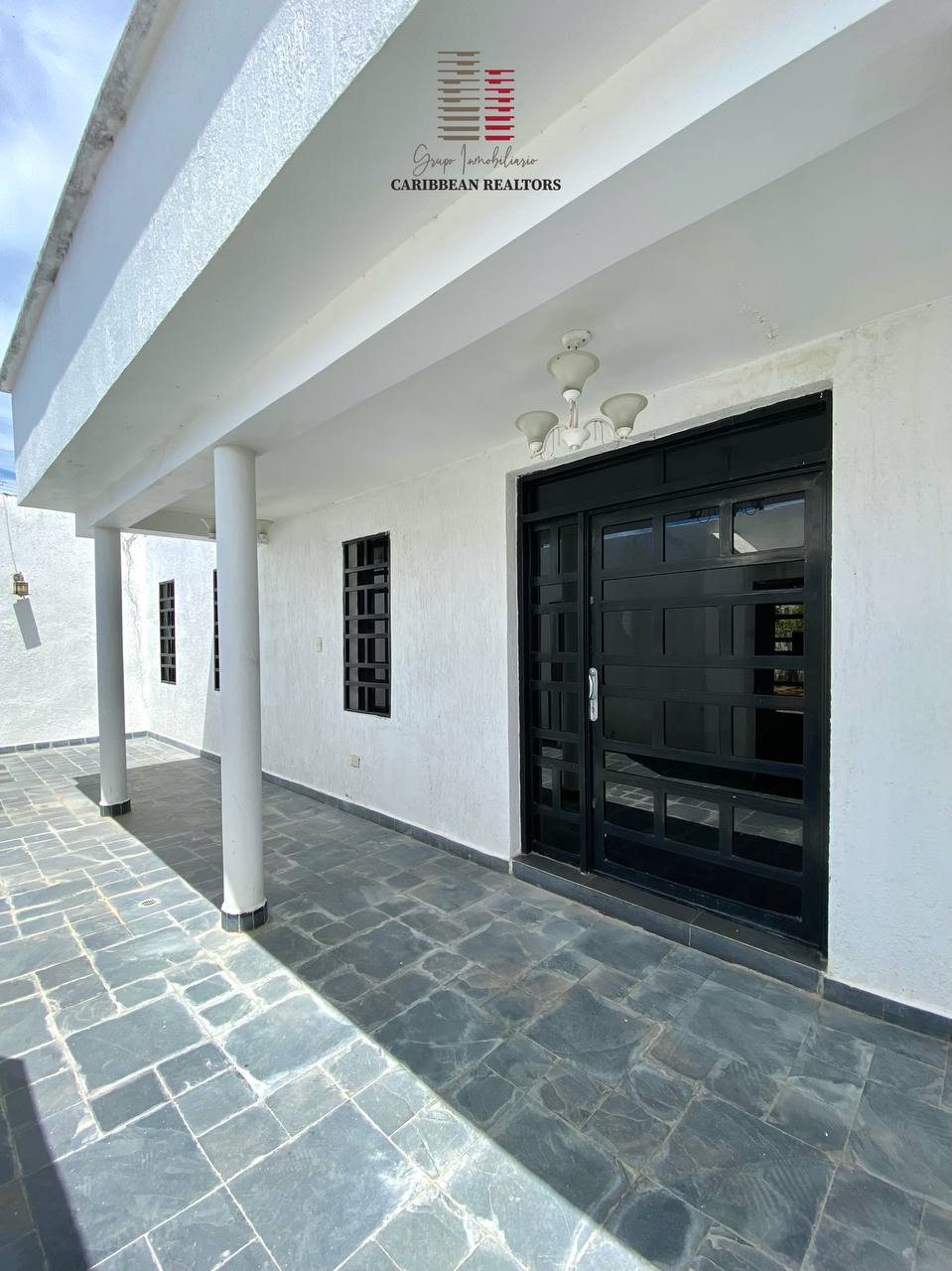 EN VENTA CASA QUINTA EN EL CONJ RESD EL CARDENAL JUANGRIEGO.