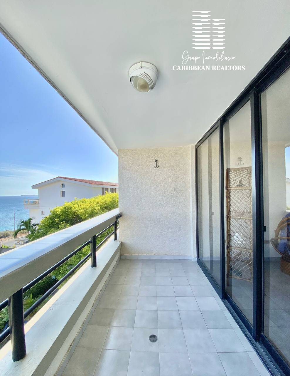 EN VENTA APARTAMENTO CON VISTA AL MAR EN EL CONJ RESD LA BALANDRA. PAMPATAR