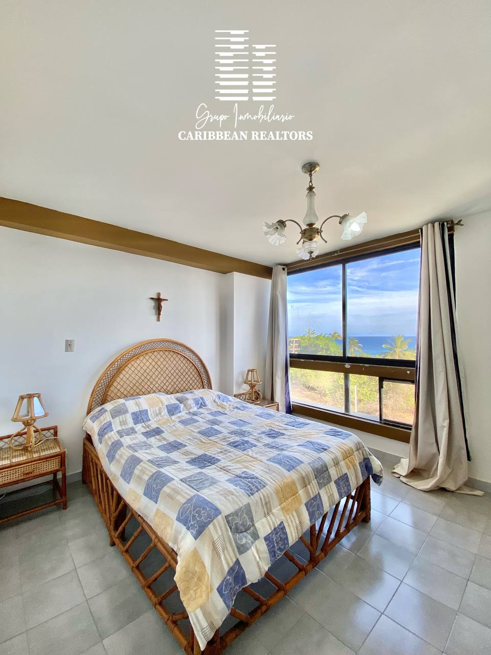 EN VENTA APARTAMENTO CON VISTA AL MAR EN EL CONJ RESD LA BALANDRA. PAMPATAR