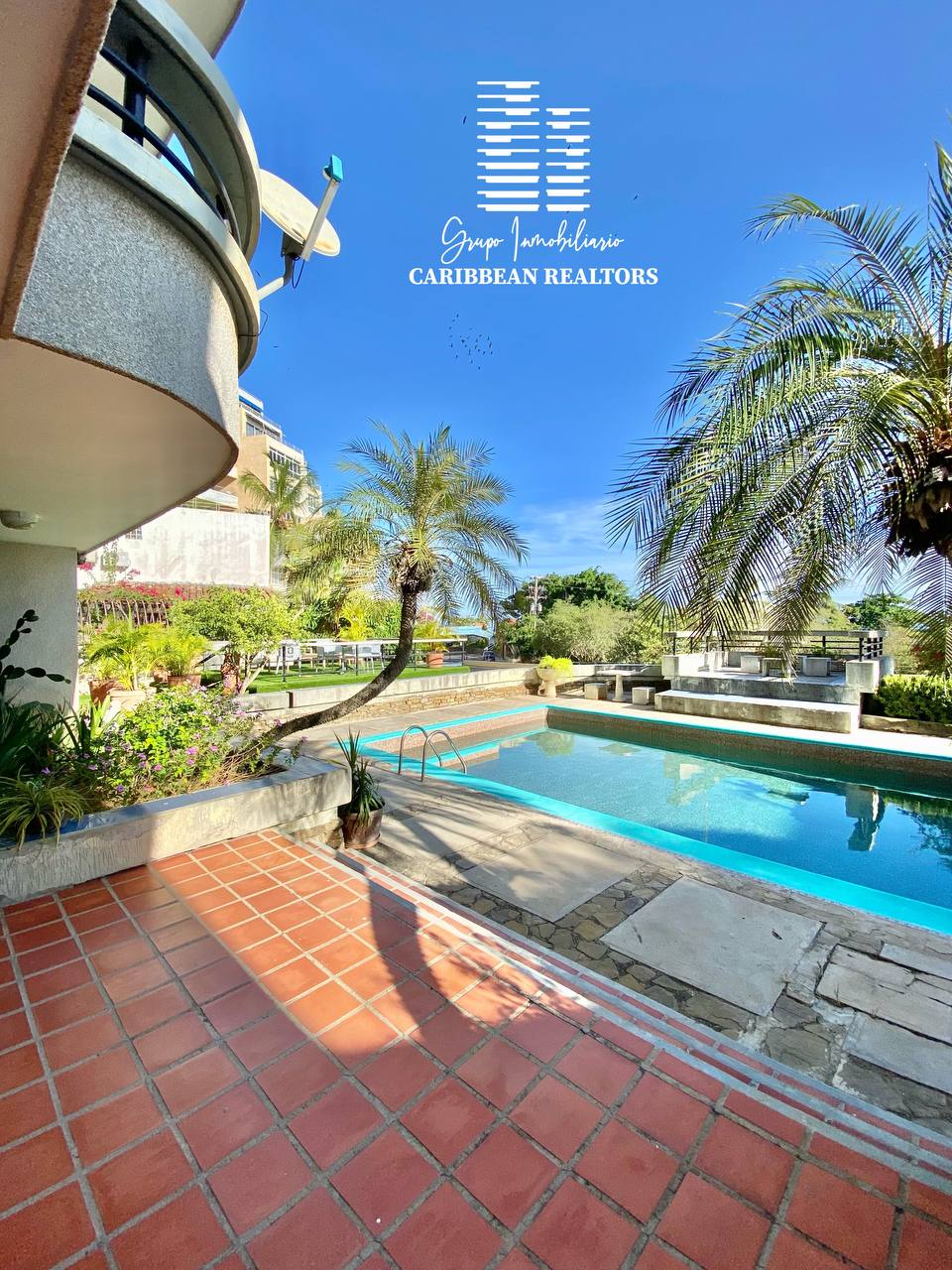 EN VENTA APARTAMENTO CON VISTA AL MAR EN EL CONJ RESD LA BALANDRA. PAMPATAR