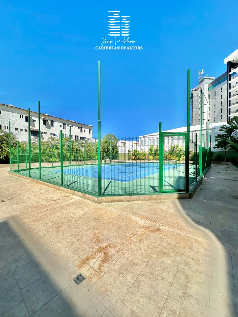 EN VENTA APARTAMENTO EN EL CONJUNTO RESIDENCIAL PUNTA PACÍFICO EN PLAYA MORENO, MUY CERCA DEL MAR.