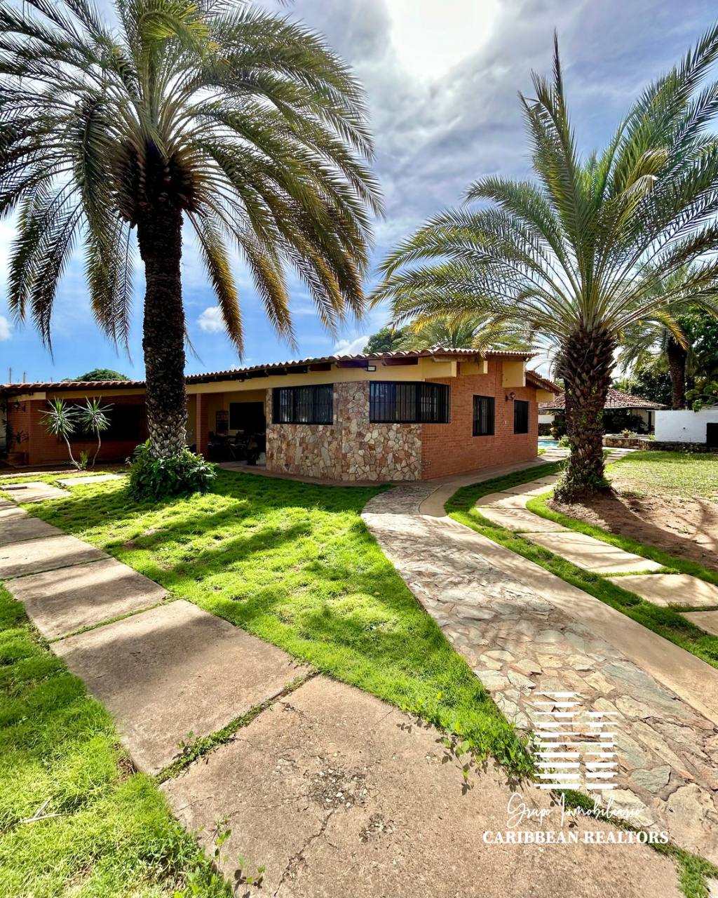 EN ALQUILER VACACIONAL AMPLIA CASA EN GUACUCO CERCA DE PLAYA GUACUCO