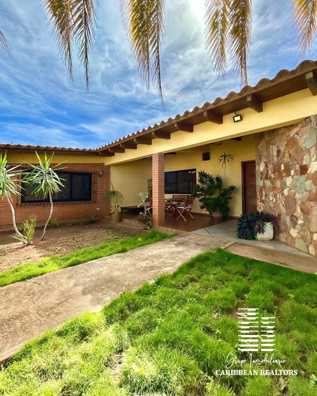 EN ALQUILER VACACIONAL AMPLIA CASA EN GUACUCO CERCA DE PLAYA GUACUCO