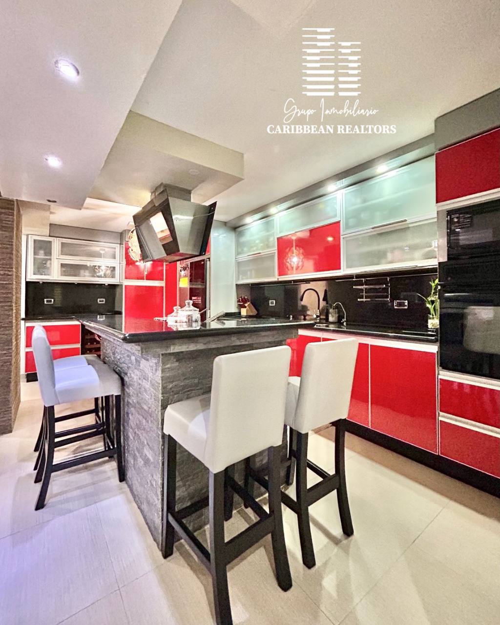 EN VENTA DOS TOWNHOSES INTEGRADOS EN EL CONJUNTO RESIDENCIAL VILLAS DEL VALLE. EL VALLE DEL ESPIRITU SANTO.