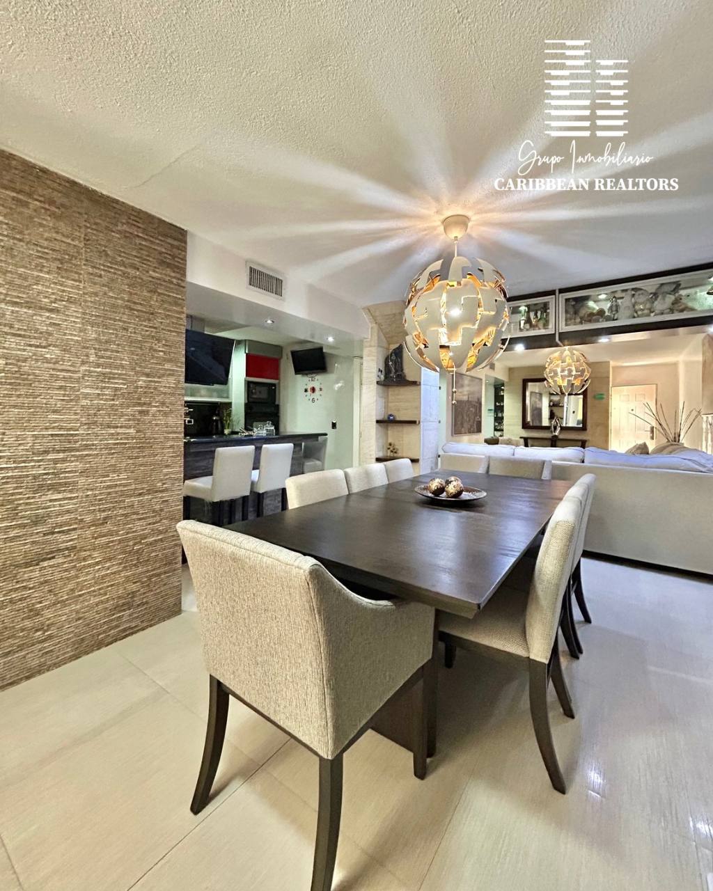 EN VENTA DOS TOWNHOSES INTEGRADOS EN EL CONJUNTO RESIDENCIAL VILLAS DEL VALLE. EL VALLE DEL ESPIRITU SANTO.