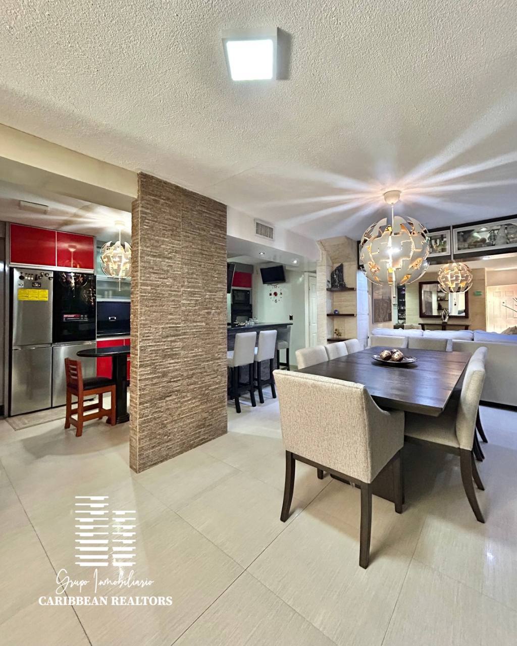 EN VENTA DOS TOWNHOSES INTEGRADOS EN EL CONJUNTO RESIDENCIAL VILLAS DEL VALLE. EL VALLE DEL ESPIRITU SANTO.