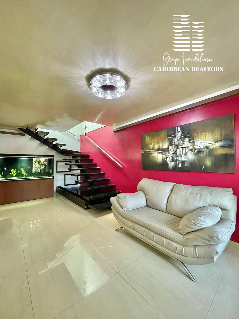 EN VENTA TOWN HOUSE EN EL CONJUNTO RESIDENCIAL AGUAMARINA COUNTRY CLUB. PARAISO II. PAMPATAR.