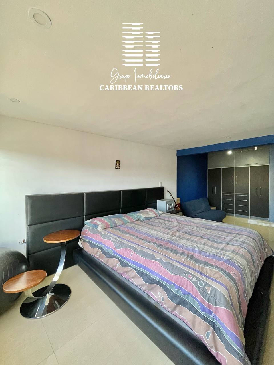 EN VENTA TOWN HOUSE EN EL CONJUNTO RESIDENCIAL AGUAMARINA COUNTRY CLUB. PARAISO II. PAMPATAR.