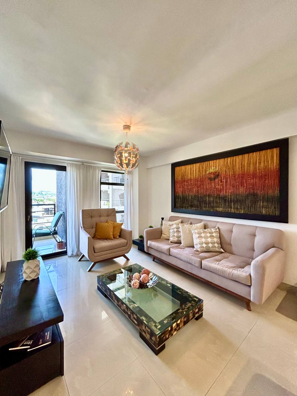 EN VENTA MODERNO APARTAMENTO EN EL CONJUNTO RESIDENCIAL ALAQUA PLAZA & CONDOMINIUM, TORRE 1000. PLAYA EL ANGEL. PAMPATAR.