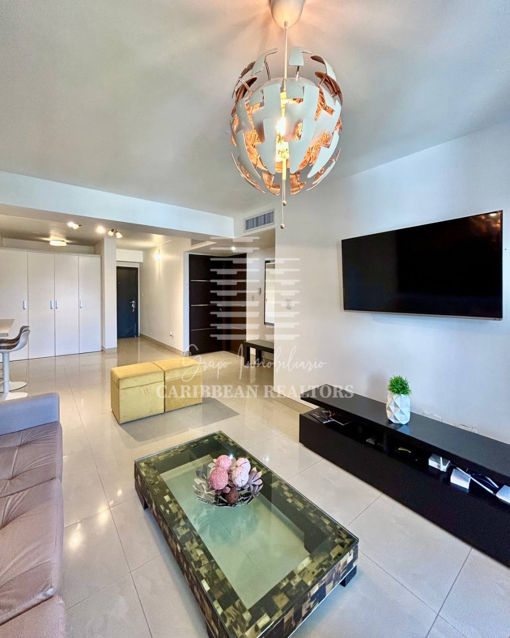 EN VENTA MODERNO APARTAMENTO EN EL CONJUNTO RESIDENCIAL ALAQUA PLAZA & CONDOMINIUM, TORRE 1000. PLAYA EL ANGEL. PAMPATAR.