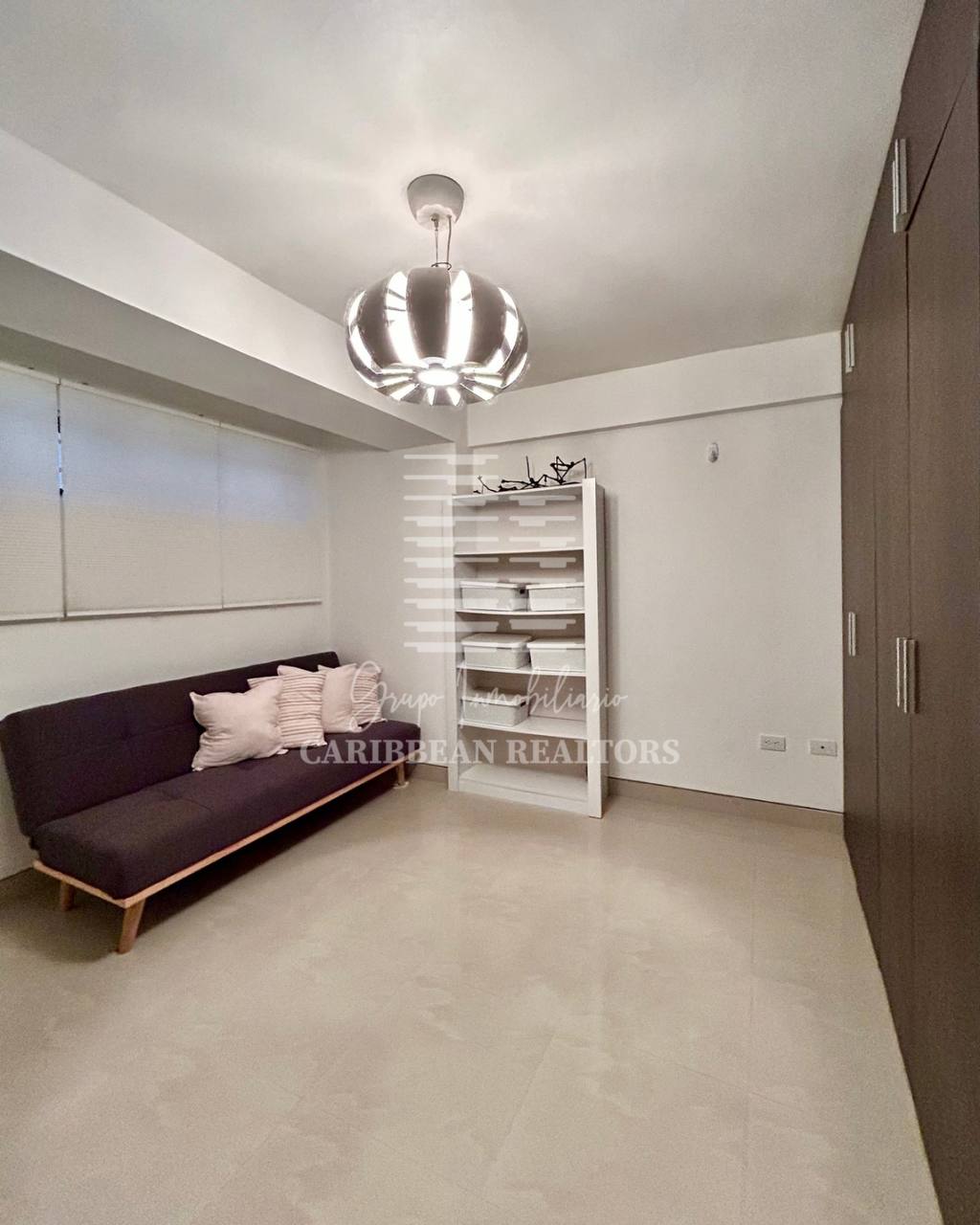 EN VENTA MODERNO APARTAMENTO EN EL CONJUNTO RESIDENCIAL ALAQUA PLAZA & CONDOMINIUM, TORRE 1000. PLAYA EL ANGEL. PAMPATAR.