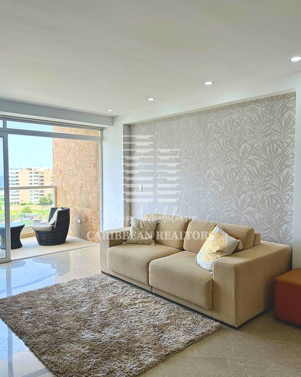 EN ALQUILER VACACIONAL MODERNO APARTAMENTO EN EL CONJUNTO RESIDENCIAL BLUE BAY EN PLAYA MORENO.