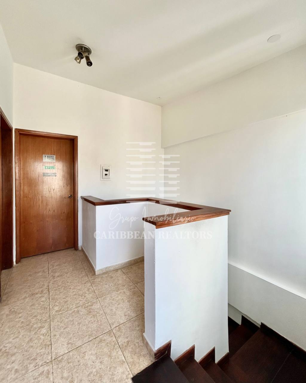 EN VENTA TOWNHOUSE EN EL CONJUNTO RESIDENCIAL VACACIONAL STELLA SOLARIS. PLAYA EL ANGEL.