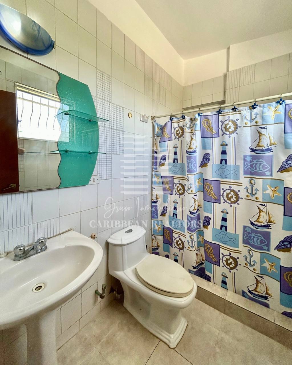 EN VENTA TOWNHOUSE EN EL CONJUNTO RESIDENCIAL VACACIONAL STELLA SOLARIS. PLAYA EL ANGEL.