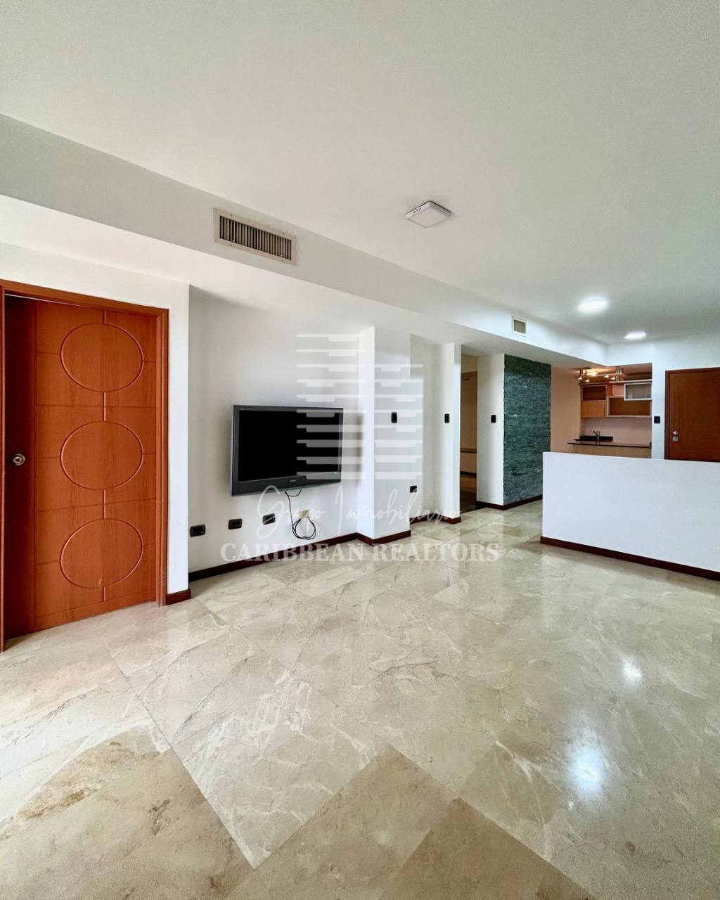 EN VENTA PENTHOUSE EN EL CONJUNTO RESIDENCIAL SOLARIUM EN COSTA AZUL.