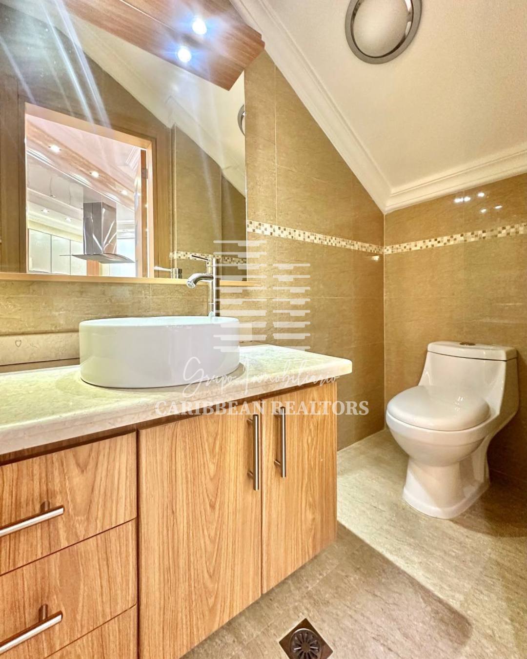 EN VENTA HERMOSA CASA EN EL CONJUNTO RESIDENCIAL MAJESTIC VILLAGE.