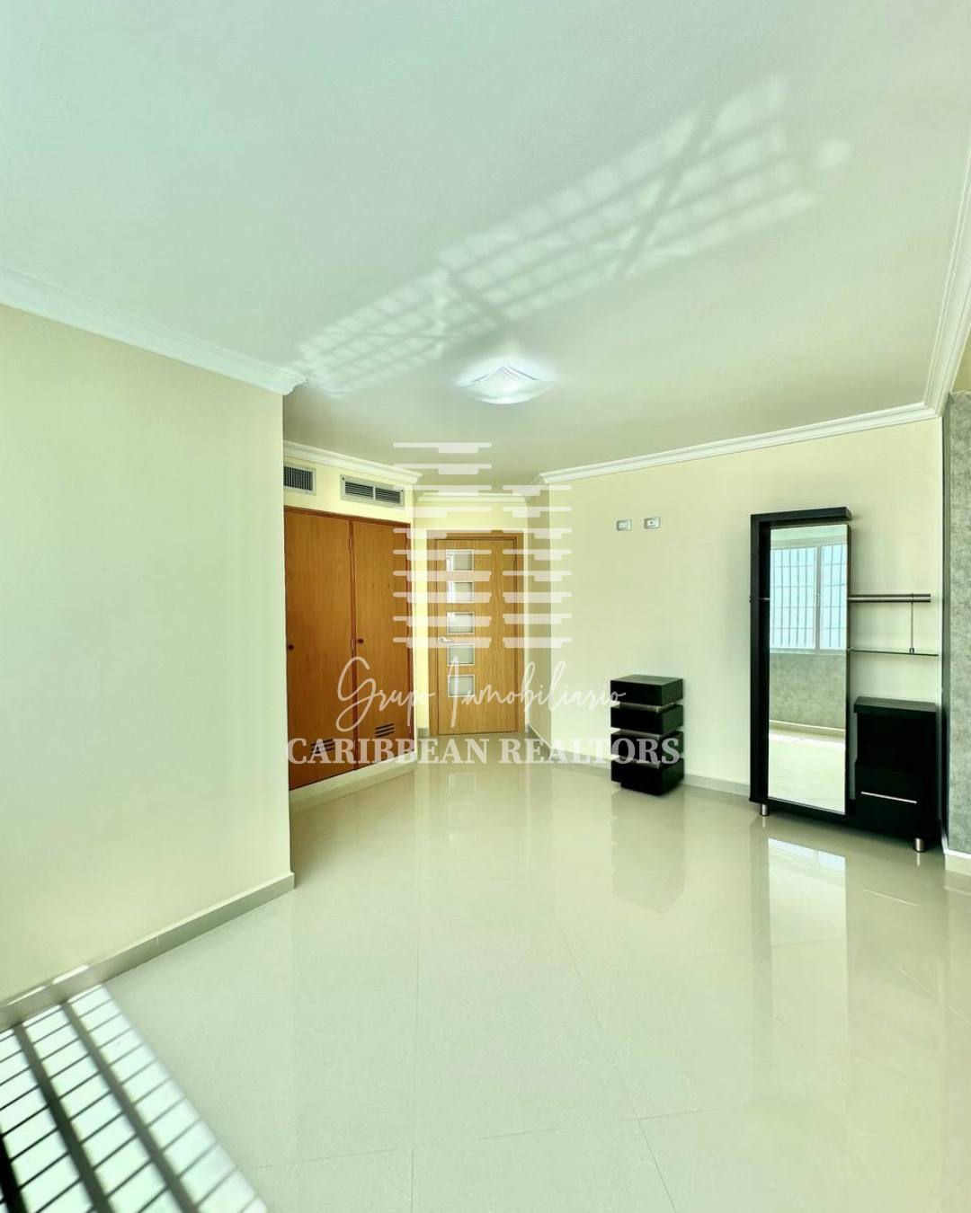 EN VENTA HERMOSA CASA EN EL CONJUNTO RESIDENCIAL MAJESTIC VILLAGE.