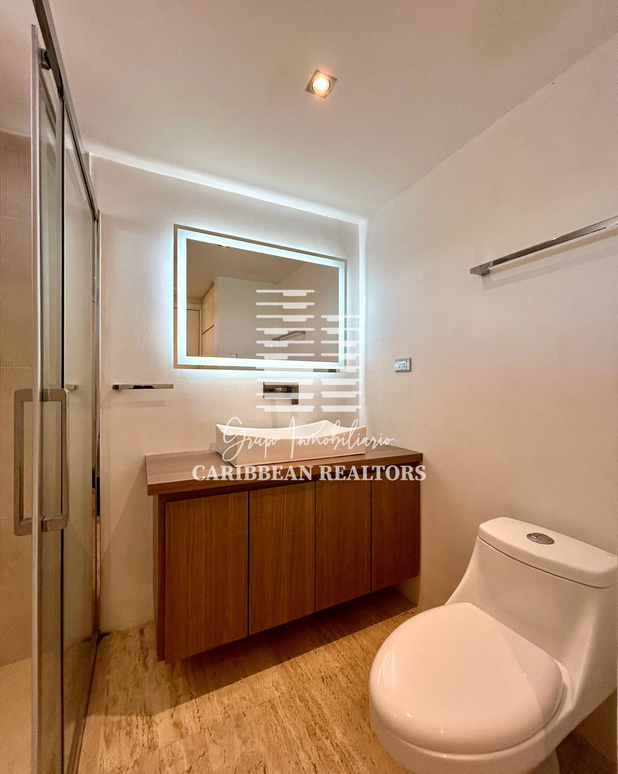 EN VENTA APARTAMENTO CON VISTA AL MAR EN EL EDIFICIO LA GOLETA EN LA CARANTA. PAMPATAR.