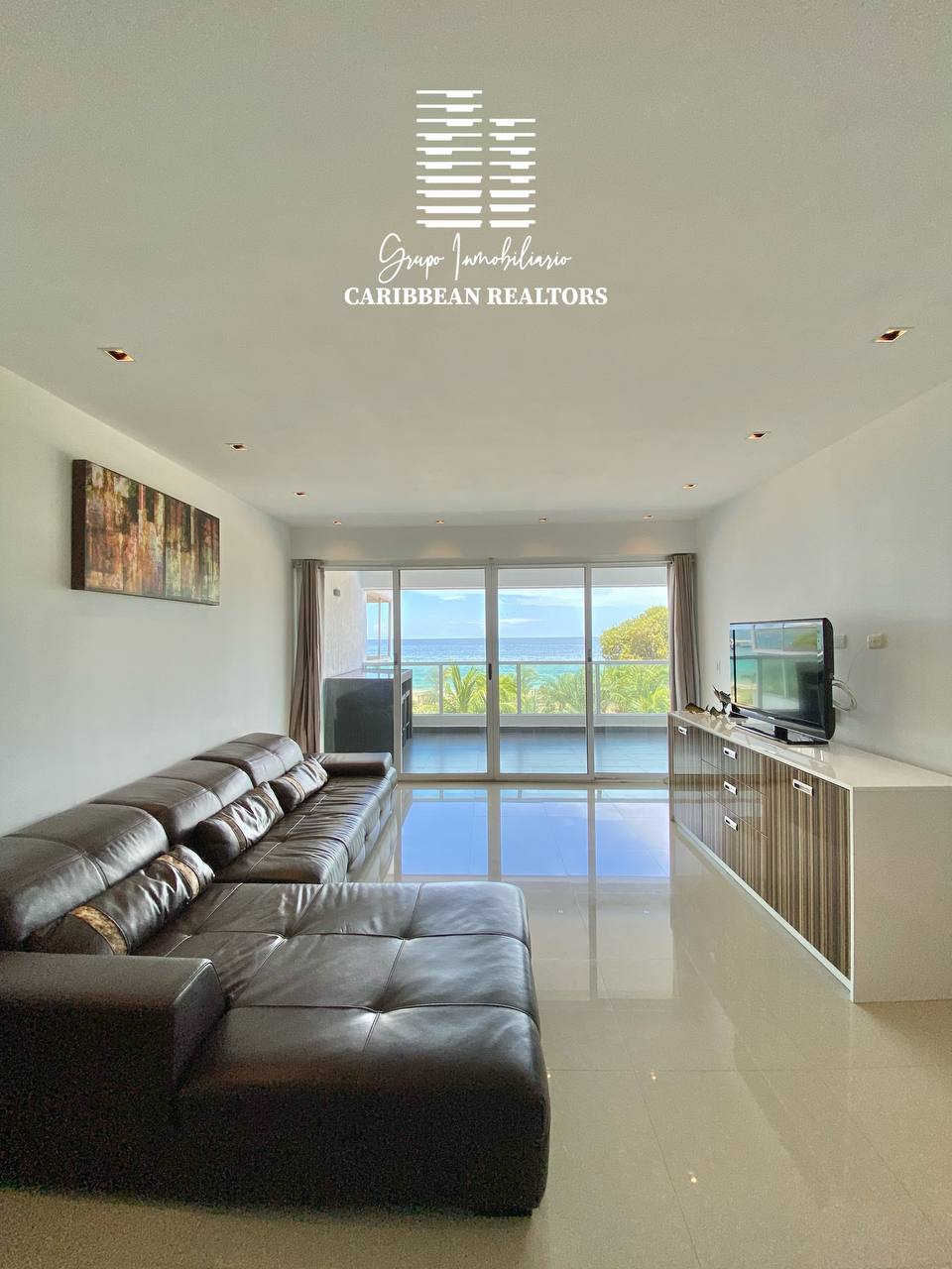 EN VENTA APARTAMENTO CON VISTA Y ACCESO AL MAR EN EL CONJUNTO RESIDENCIAL PORTOVECCHIO